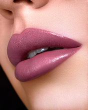 Carica l'immagine nel visualizzatore di Gallery, Matitone rossetto Hyalur-on